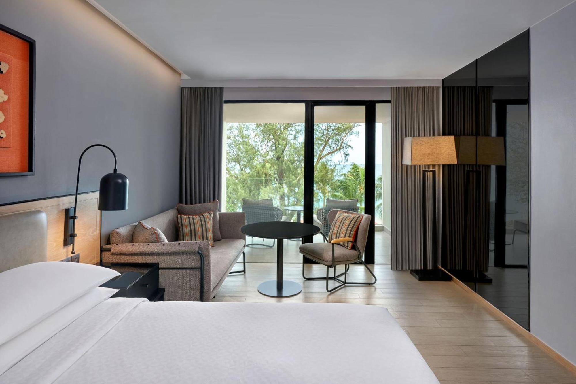 Four Points By Sheraton Phuket Patong Beach Resort المظهر الخارجي الصورة