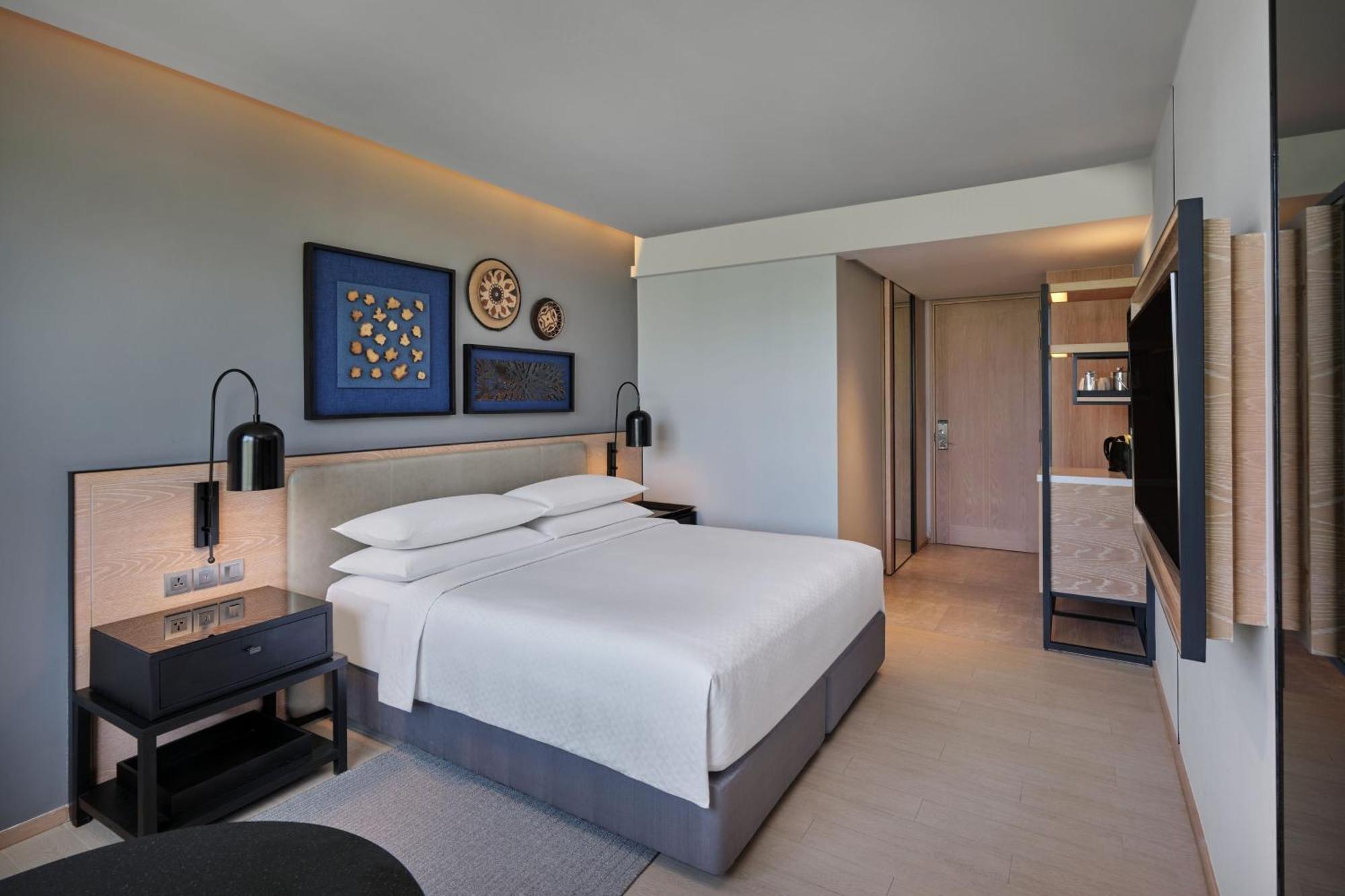 Four Points By Sheraton Phuket Patong Beach Resort المظهر الخارجي الصورة
